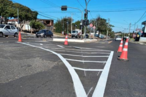 Novo retorno na Avenida da Saudade em frente ao ‘Prolar’ já está em funcionamento